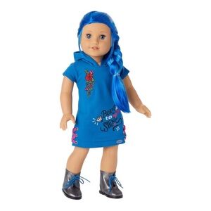American Girl Truly Me Street Chic Doll #90 With Blue Hair & Friends Book NIB